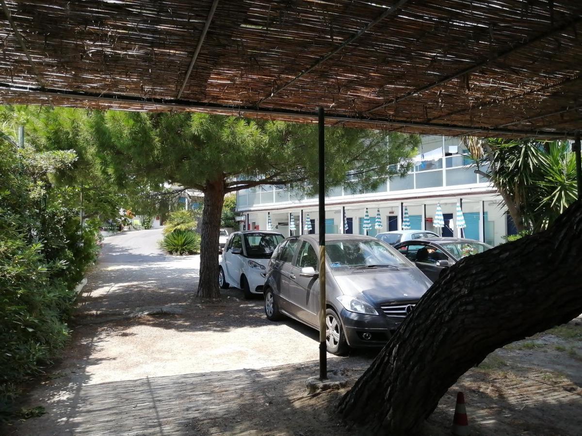 Villaggio Turistico La Vesca San Remo Zewnętrze zdjęcie